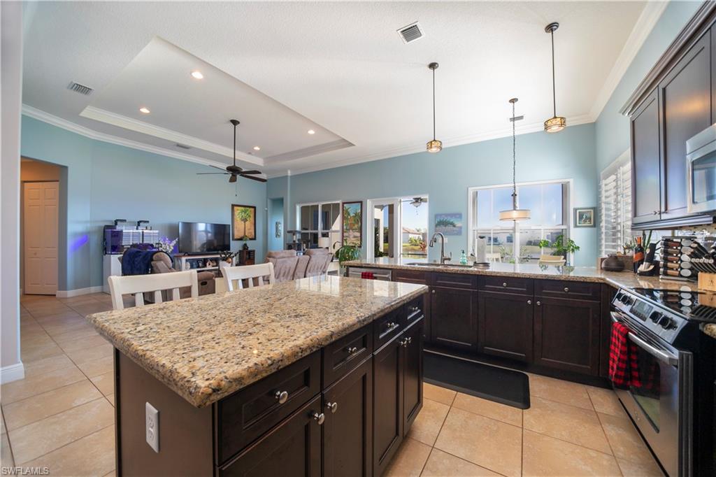 MAPLE RIDGE - Residential