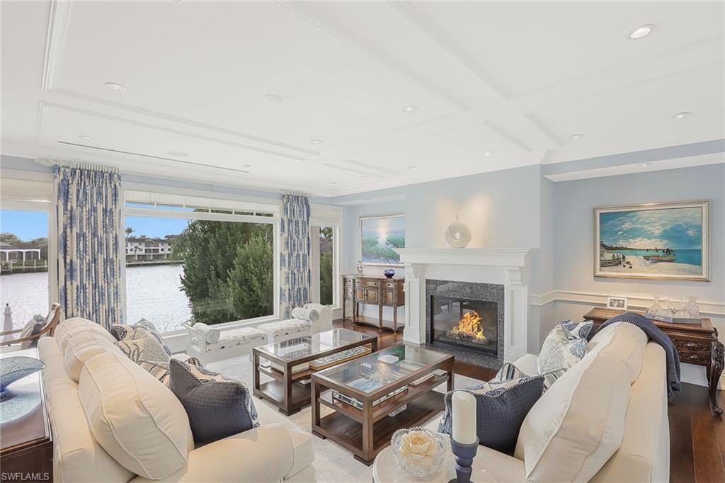 MARCO ISLAND - Residential