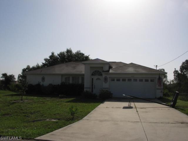 MIRROR LAKES - Residential