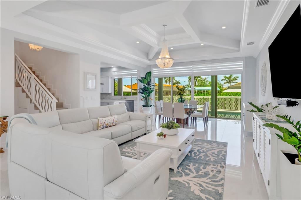 1070 Dana CT