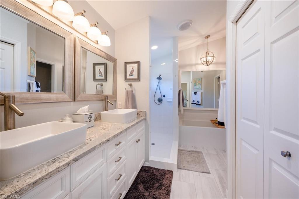 RIVIERA GOLF ESTATES - Residential