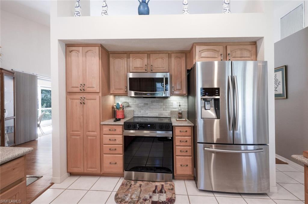 RIVIERA GOLF ESTATES - Residential