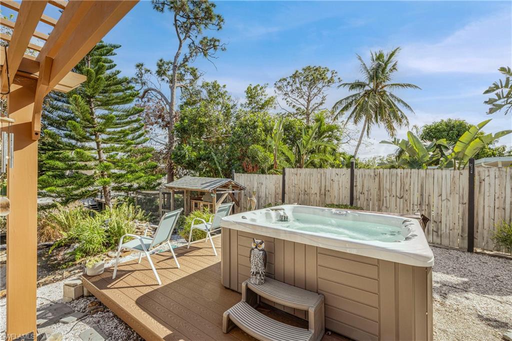 BONITA FARMS - Residential