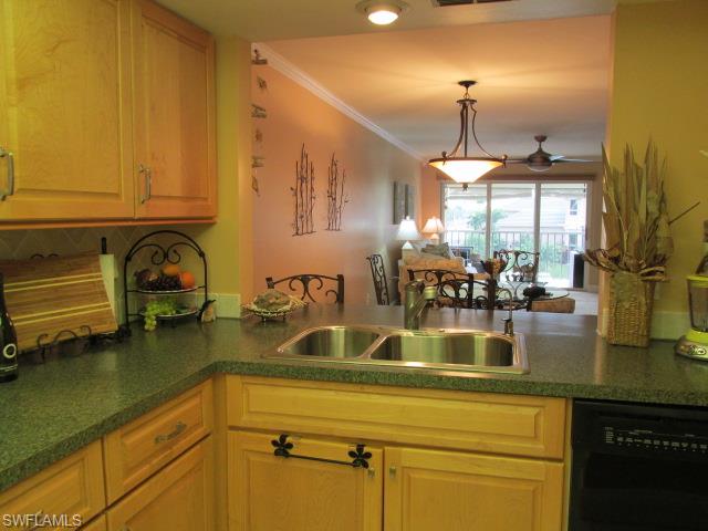 KIMBERLY BAY CONDO - Residential