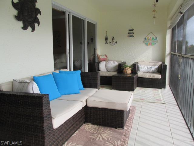 KIMBERLY BAY CONDO - Residential