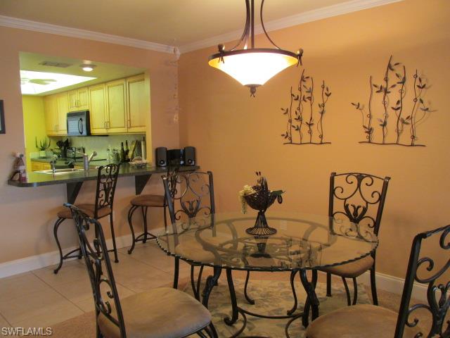 KIMBERLY BAY CONDO - Residential