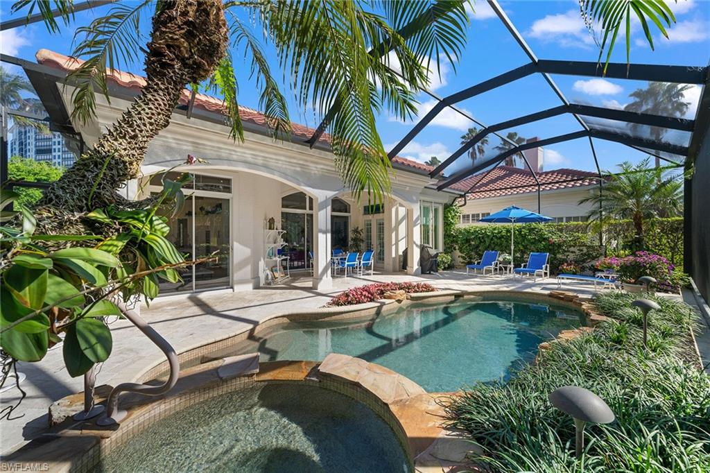 VILLA LA PALMA AT BAY COLONY - Residential