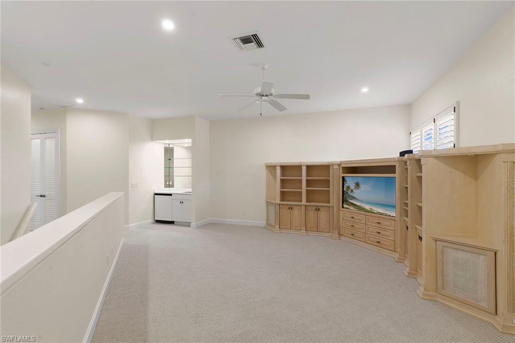 VILLA LA PALMA AT BAY COLONY - Residential