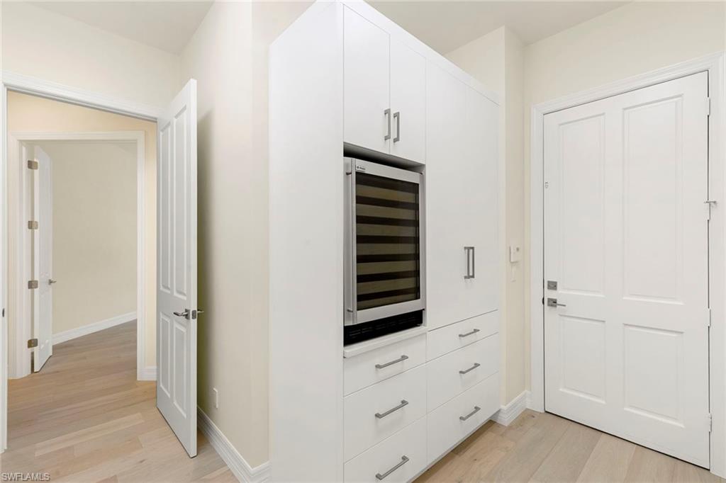 VILLA LA PALMA AT BAY COLONY - Residential