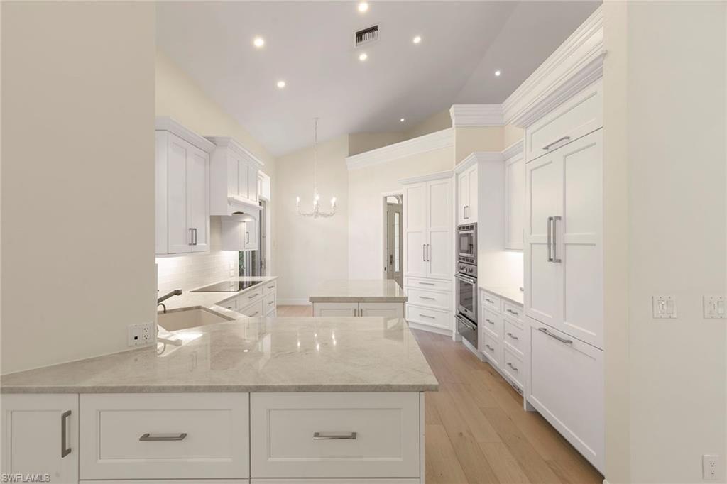 VILLA LA PALMA AT BAY COLONY - Residential