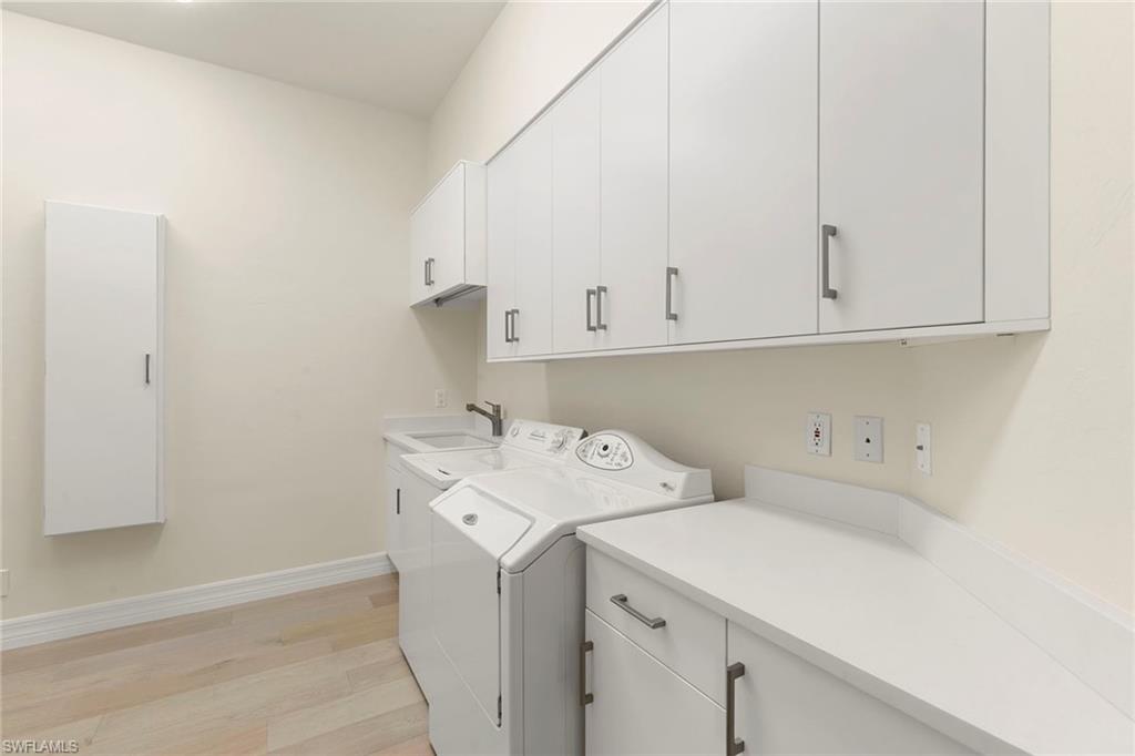 VILLA LA PALMA AT BAY COLONY - Residential