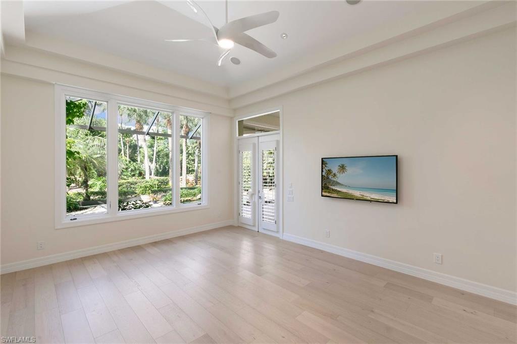 VILLA LA PALMA AT BAY COLONY - Residential