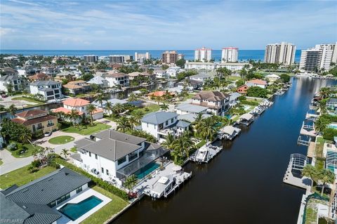 A home in NAPLES