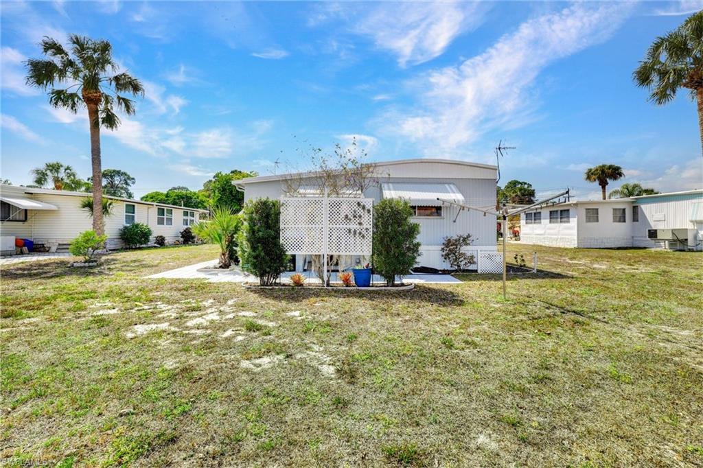 IMPERIAL BONITA ESTATES - Residential