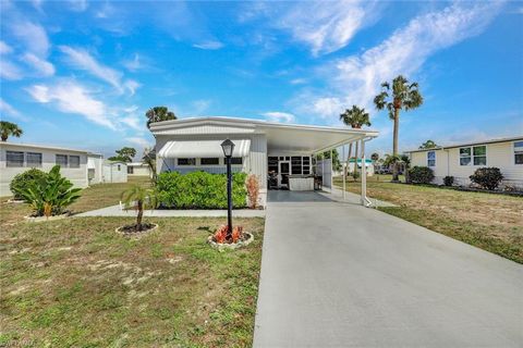 27543 Hoenie DR BONITA SPRINGS FL 34135