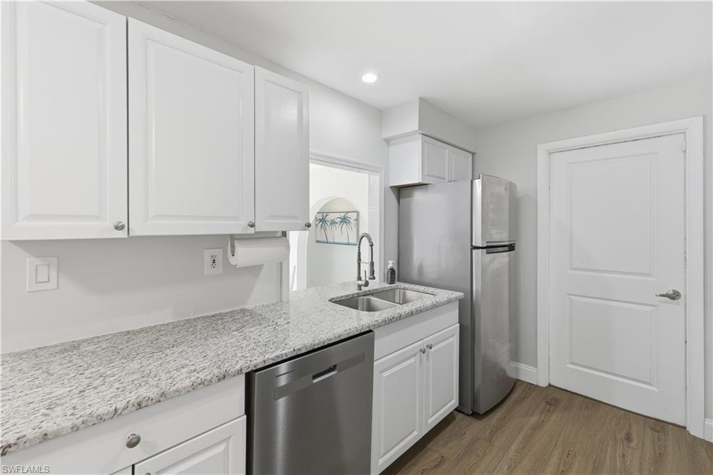 FLAMINGO ESTATES - Residential