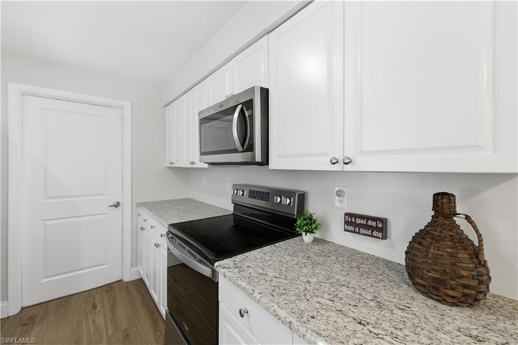 FLAMINGO ESTATES - Residential