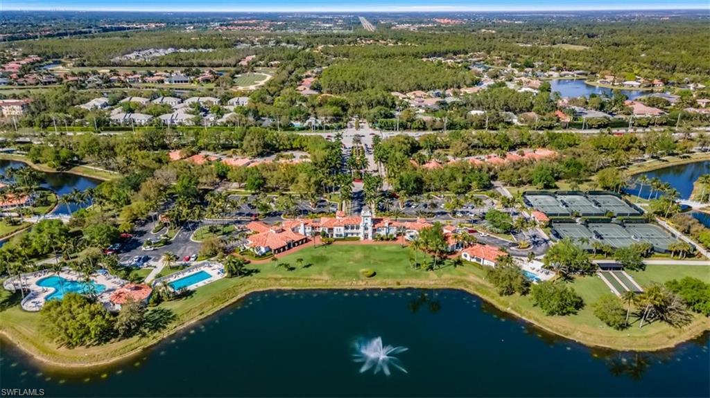 VILLAGE WALK - Residential