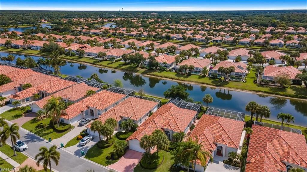 VILLAGE WALK - Residential