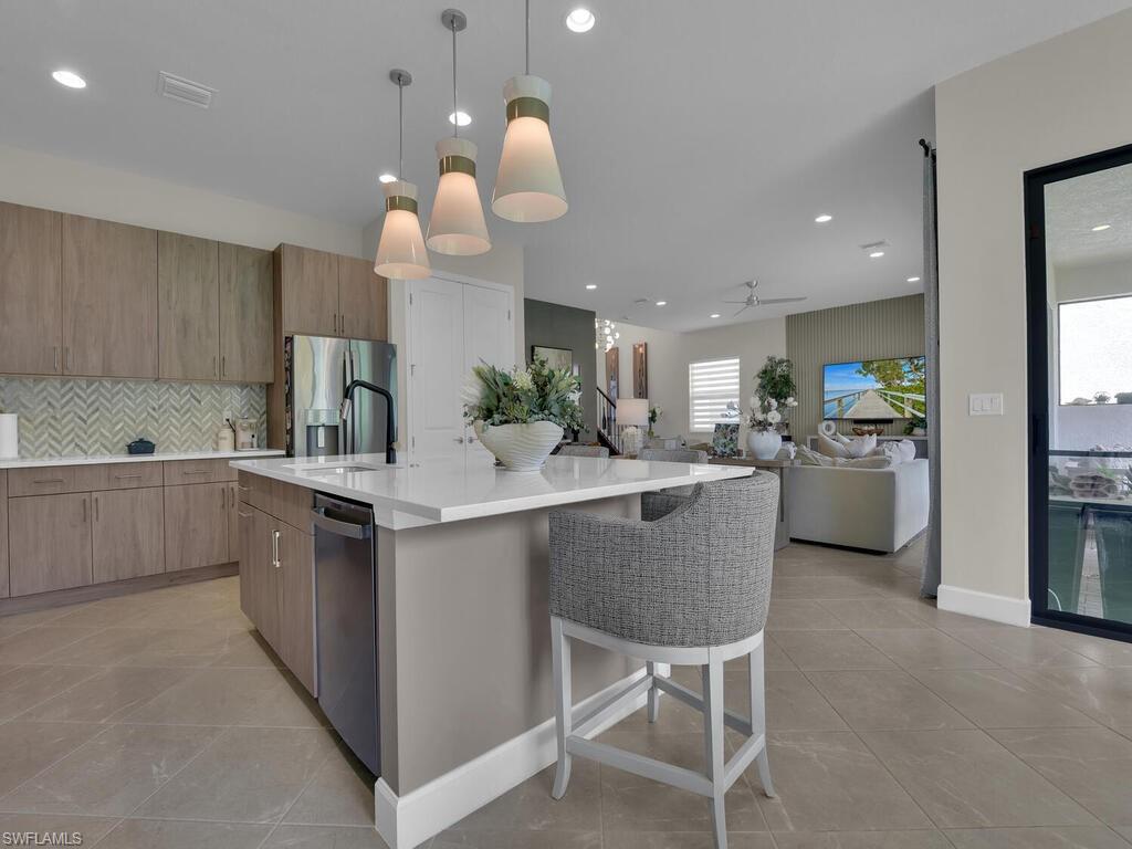 RIVERCREEK IN ESTERO - Residential