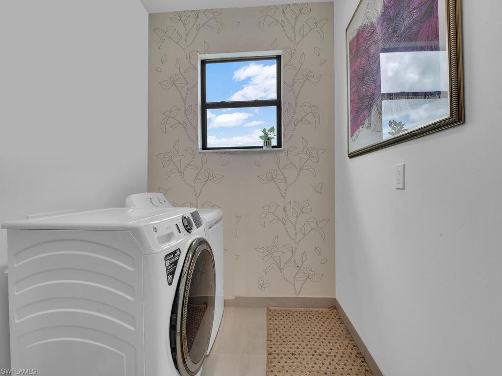 RIVERCREEK IN ESTERO - Residential