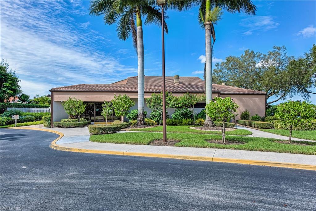 BERKSHIRE LAKES - Residential