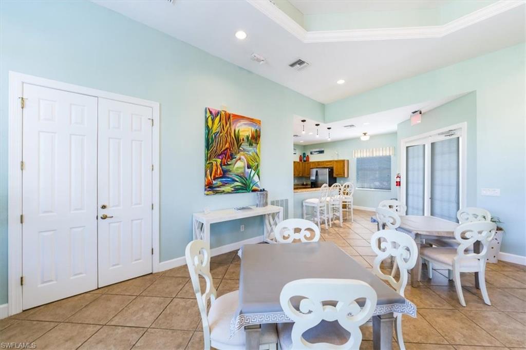 HIDEAWAY COVE - Residential