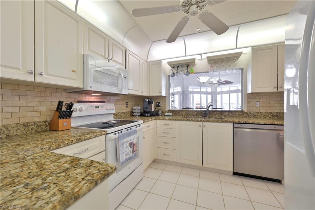 BOARDWALK CAPER - Residential