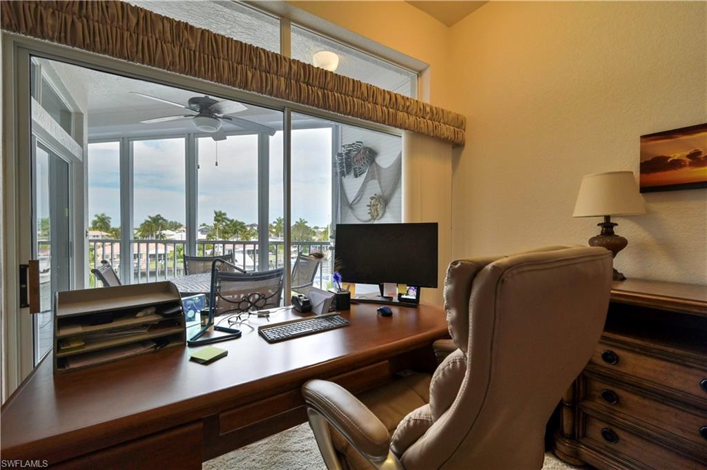 BOARDWALK CAPER - Residential