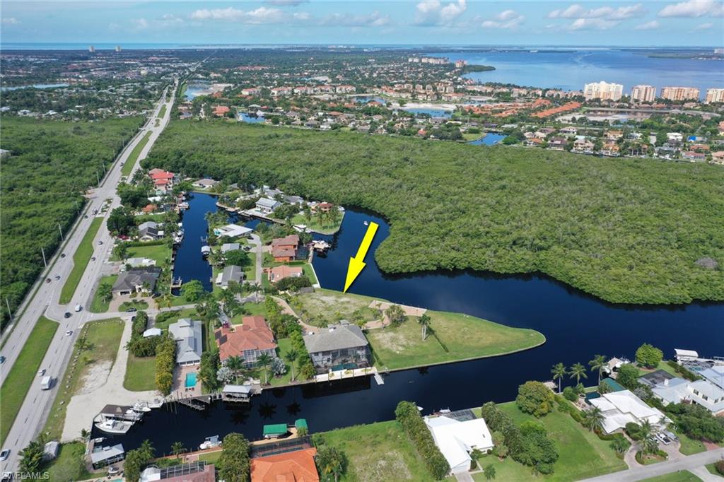 BAY HARBOUR ESTATES - Land