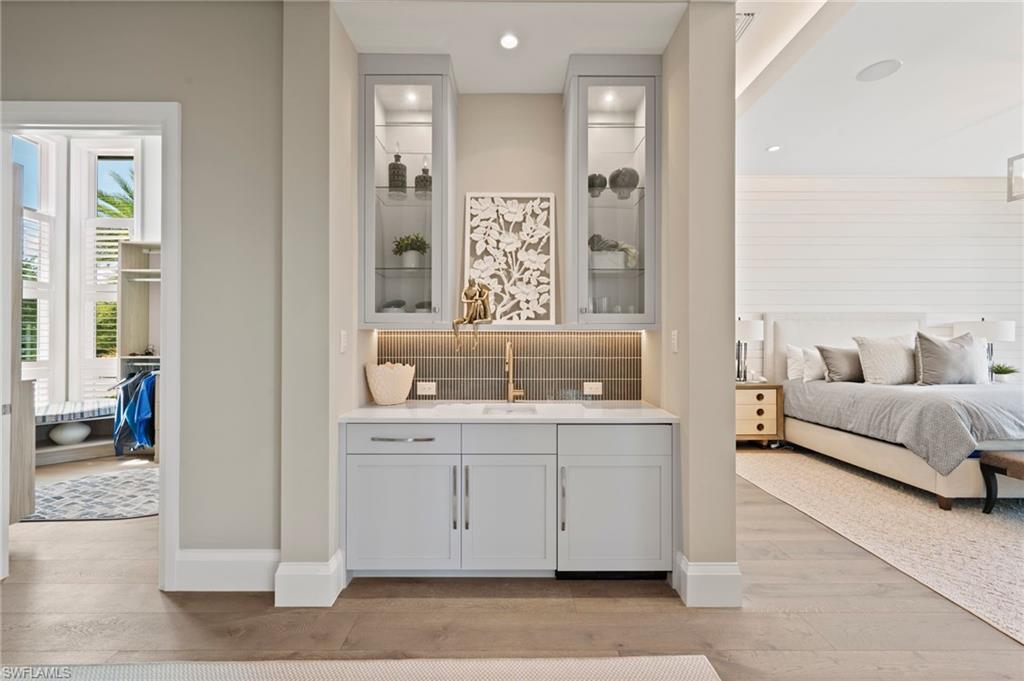 QUAIL WEST - Residential