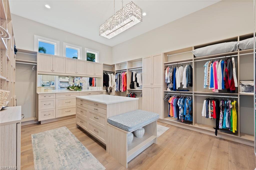 QUAIL WEST - Residential