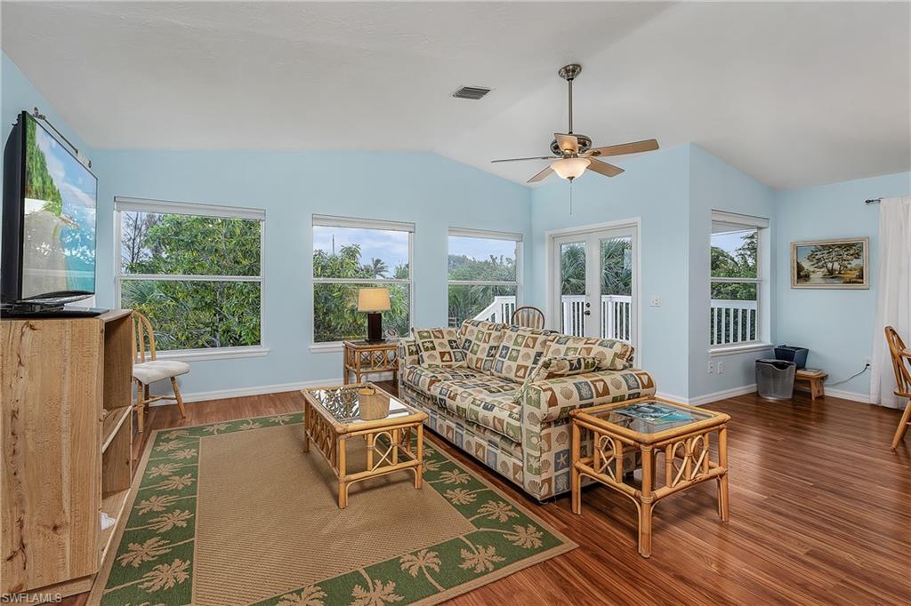 KREAMERS SUBD - Residential