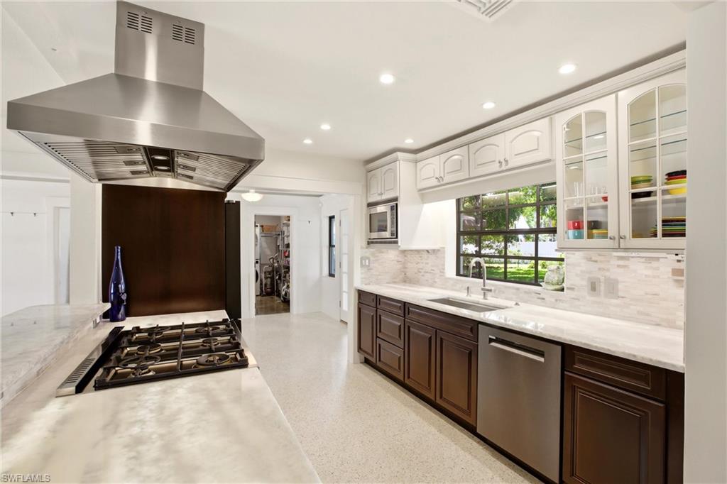 DEAN PARK - Residential