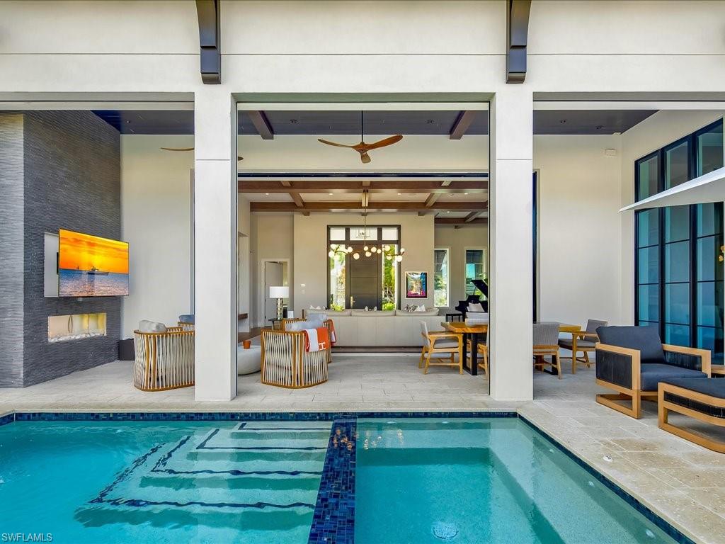 AQUALANE SHORES - Residential