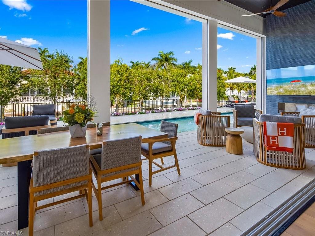 AQUALANE SHORES - Residential