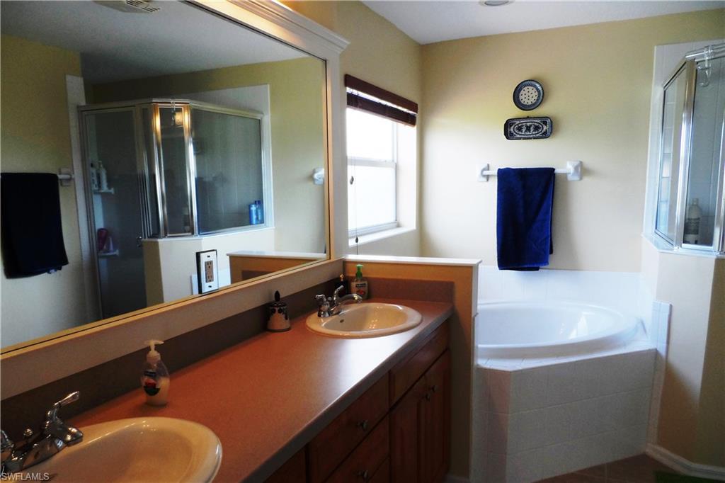 STONEYBROOK - Residential