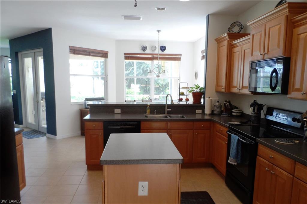 STONEYBROOK - Residential