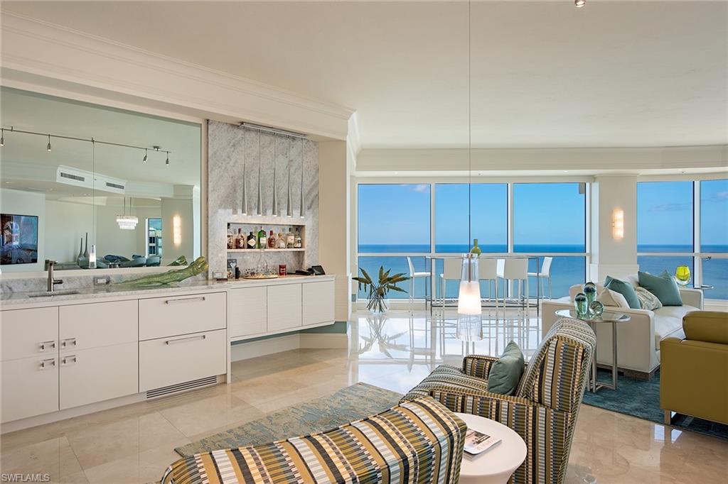 SEASONS AT NAPLES CAY - Residential