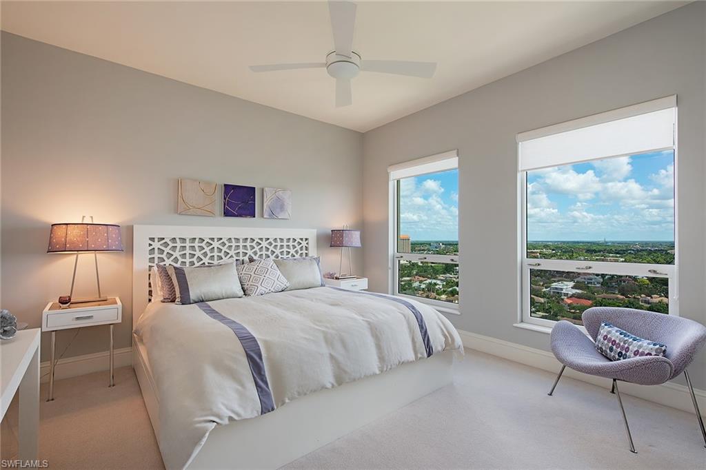 SEASONS AT NAPLES CAY - Residential