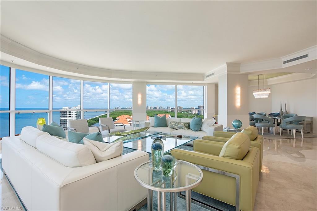 SEASONS AT NAPLES CAY - Residential