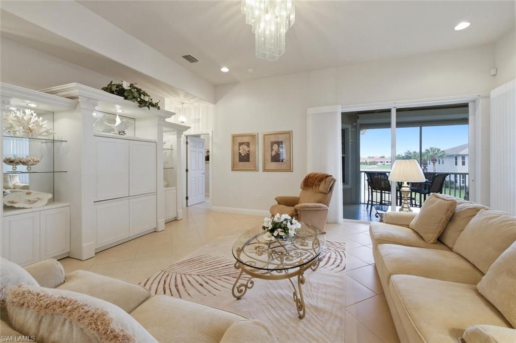 JULIANA VILLAGE - Residential