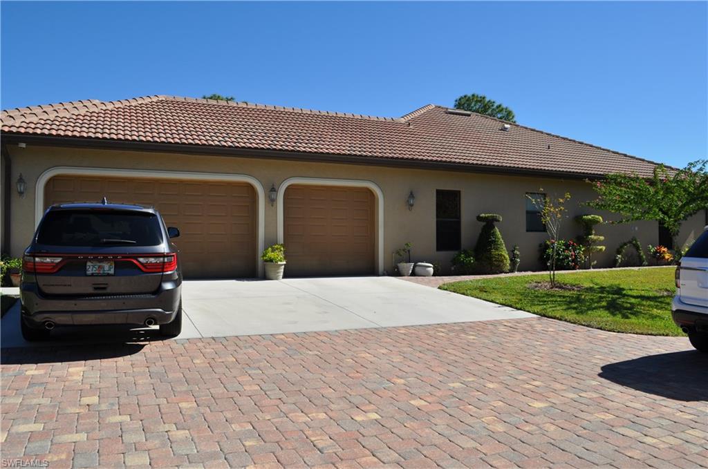 GOLDEN GATE ESTATES - Residential