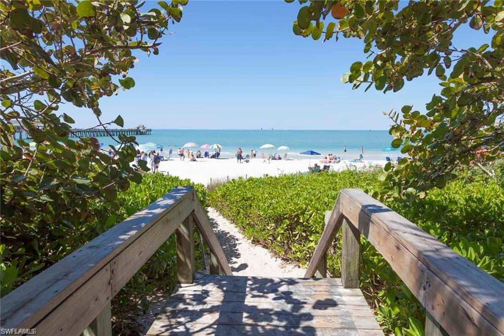 ESPLANADE - Residential Lease