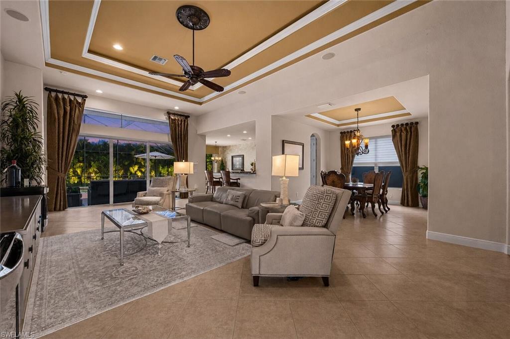 19832 Maddelena CIR