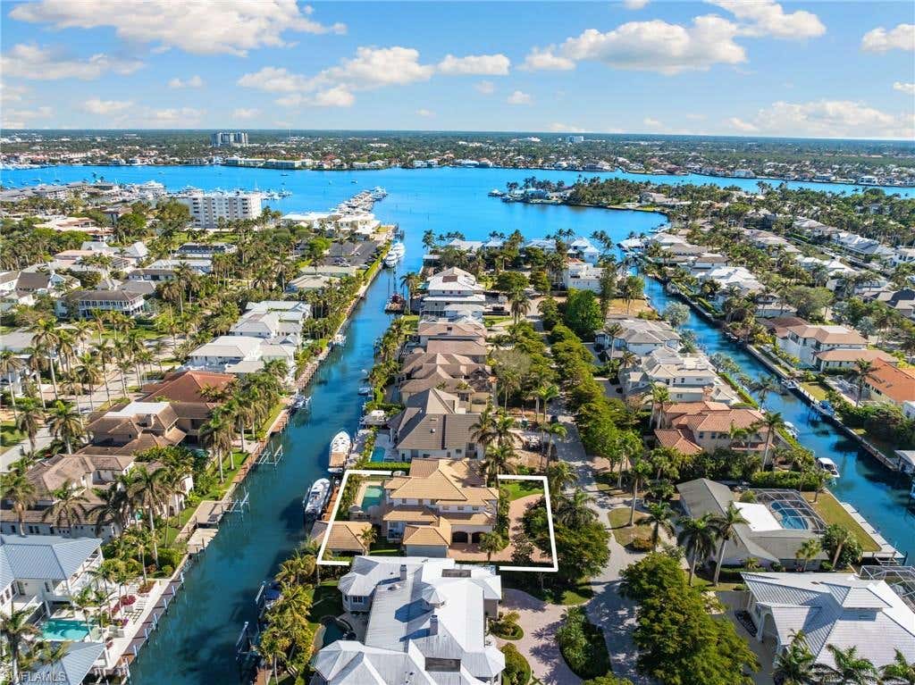 Photo of 533 15th AVE S, NAPLES, FL 34102 (MLS # 225078433)