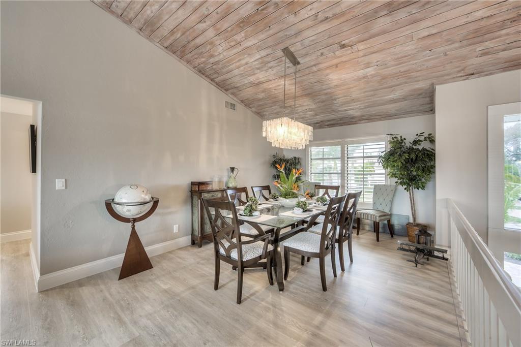 SIESTA ISLES - Residential