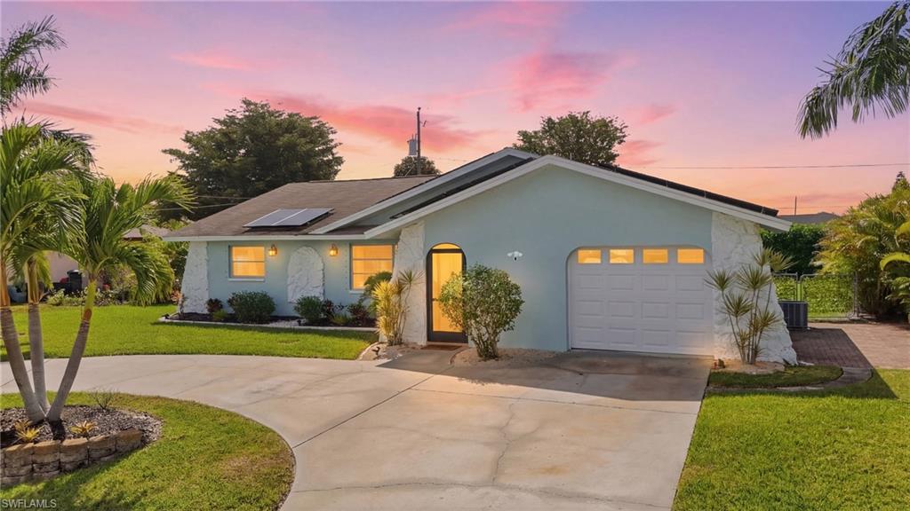 CAPE CORAL - Residential