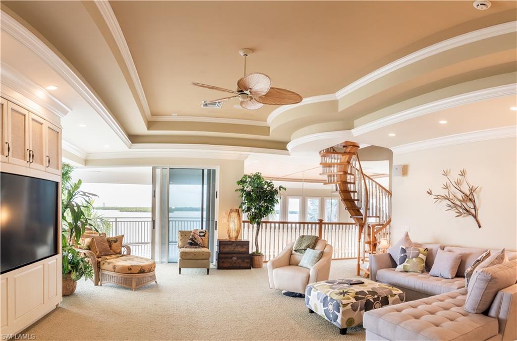 MARCO BEACH - Residential