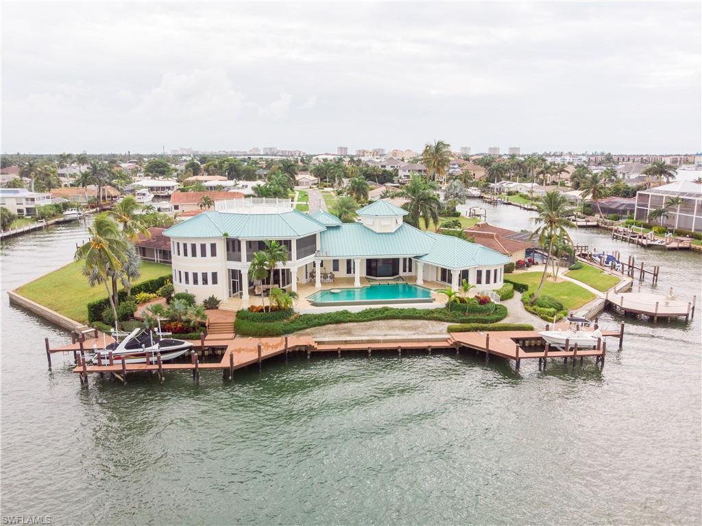 MARCO BEACH - Residential